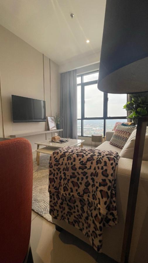 Hill10 Residence, I-city Apartment