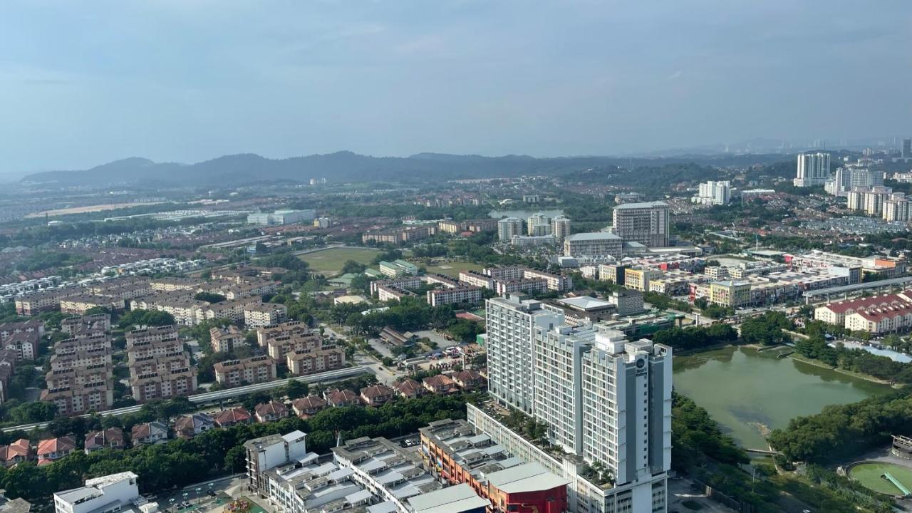Hill10 Residence, I-city *