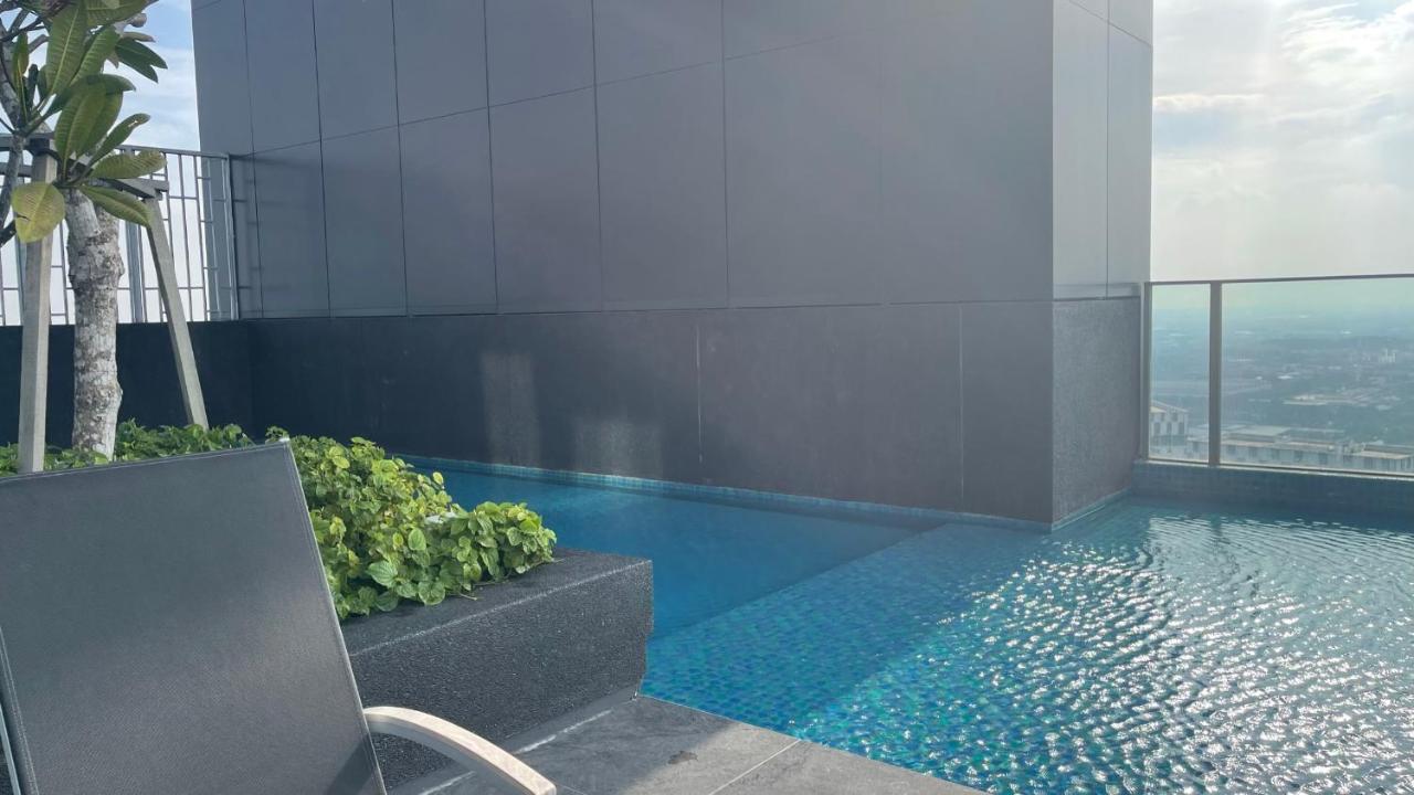 Hill10 Residence, I-city Apartment *